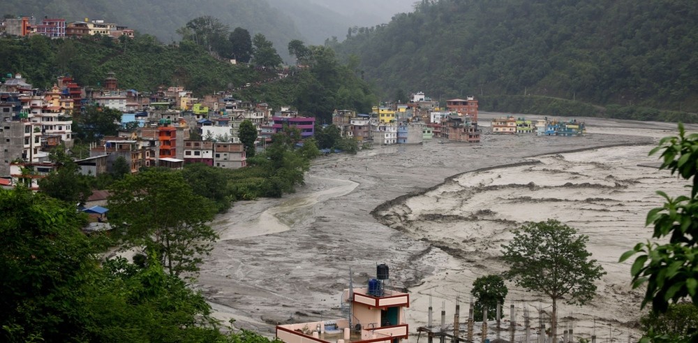 सिन्धुपाल्चोकका पहिरो प्रभावितलाई सरकारले सहयोग गर्छ : प्रधानमन्त्री