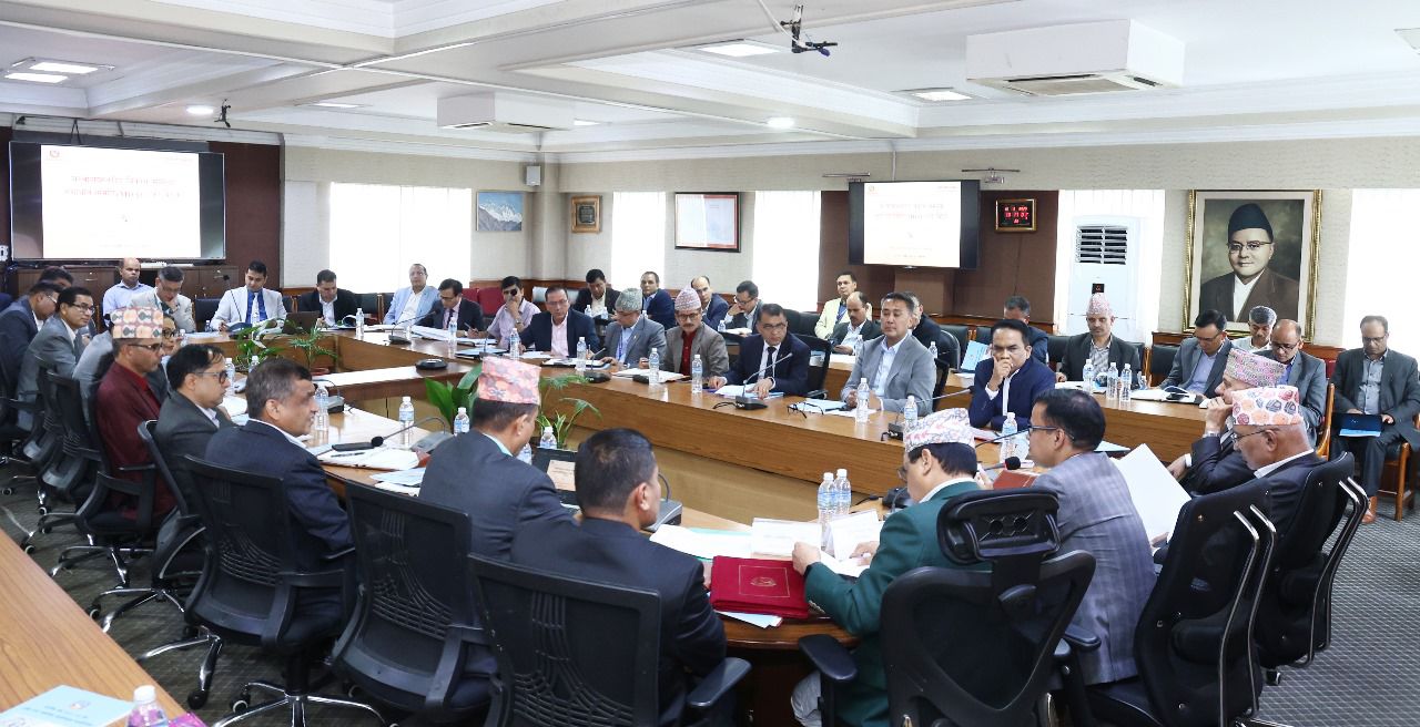 मन्त्रालयस्तरीय विकास समस्या समाधान समितिको बैठकमा अर्थमन्त्रीले दिए यस्तो निर्देशन