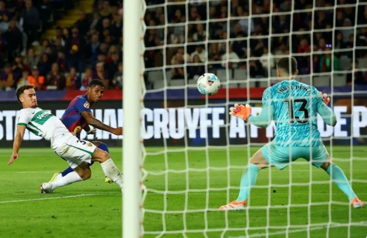 एल्चेविरुद्ध बार्सिलोना विजयी, रियल मड्रिडले भ्यालेन्सियालाई पराजित गर्‍यो