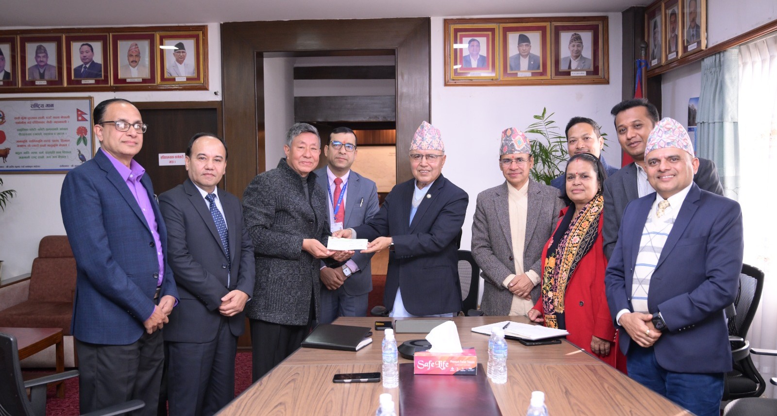 भौतिक पूर्वाधार पुनर्निर्माण कोषमा सिद्धार्थ प्रिमियर इन्स्योरेन्सको १ करोड योगदान