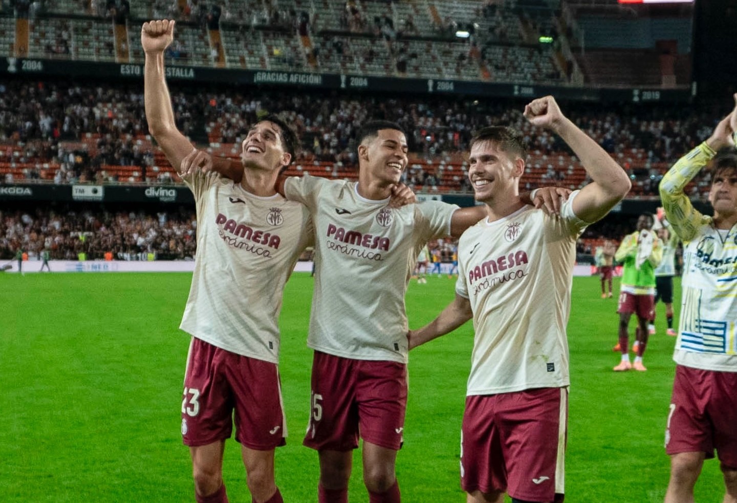 भिल्लारियलसँग भ्यालेन्सिया स्तब्ध